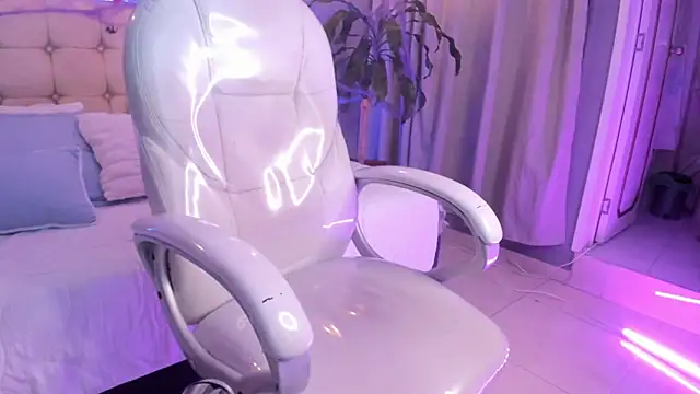 Jordan 24  online show from 10-05-25, 01:40