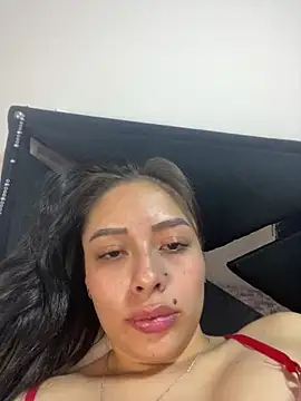 Snapshot of sara_gomez1_ chatting on 08-01-26, 02:53 sara gomez1 online show from 08-01-26, 02:53
