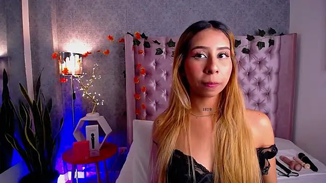 Snapshot of laila_stilwiills chatting on 12-04-25, 05:45 laila stilwiills online show from 12-04-25, 05:45