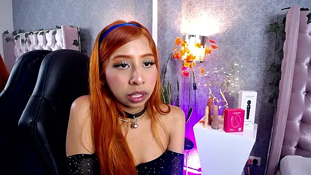 Snapshot of laila_stilwiills chatting on 02-03-26, 06:40 laila stilwiills online show from 02-03-26, 06:40