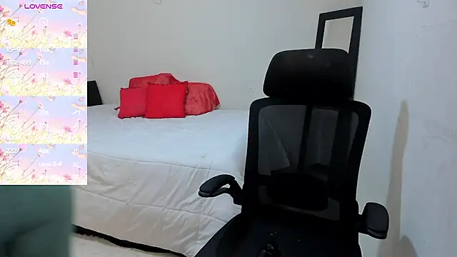 MariamCastiblanco online show from 03-15-26, 04:08