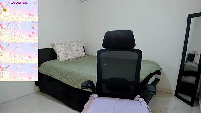 MariamCastiblanco online show from 02-13-26, 04:07