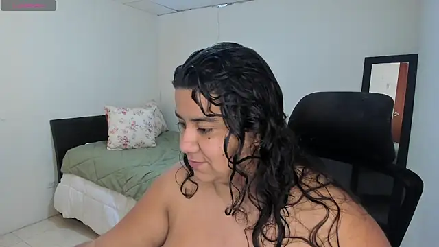 MariamCastiblanco online show from 06-02-26, 05:46