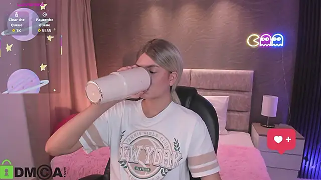 Arinextdoor online show from 02-05-26, 03:57