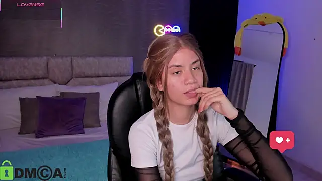 Arinextdoor online show from 01-15-26, 03:10