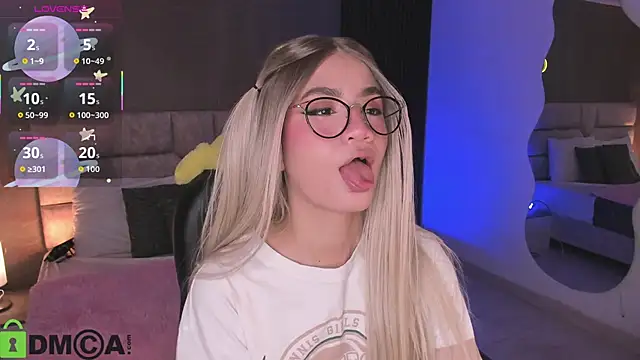 Arinextdoor online show from 11-20-25, 11:36