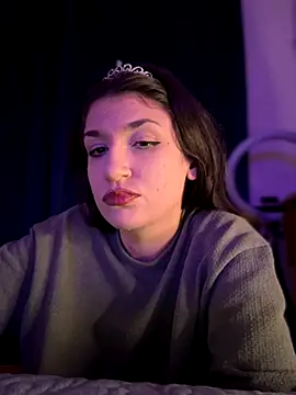 ScarletBloom  online show from 12-03-25, 06:51