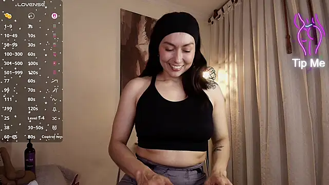 siren indira  online show from 03-21-26, 08:13