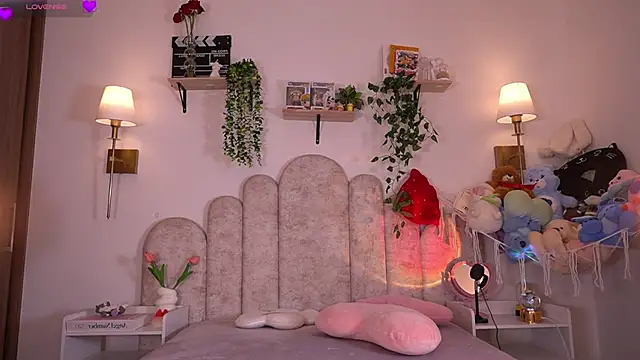 violeth     online show from 02-23-26, 01:12