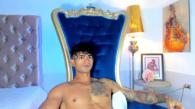Snapshot of antonio__444 chatting on 07-01-26, 12:27 antonio 444 online show from 07-01-26, 12:27