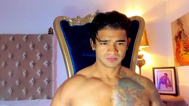 antonio  444 online show from 11-23-25, 12:04