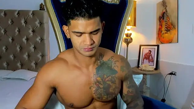 antonio  444 online show from 12-04-25, 12:26