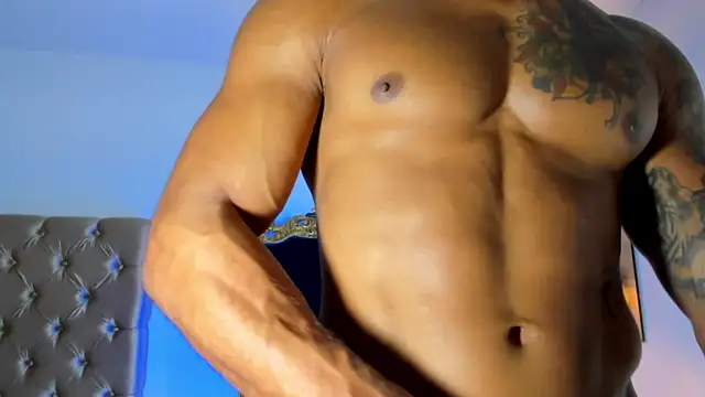 Snapshot of antonio__444 chatting on 06-09-26, 03:24 antonio 444 online show from 06-09-26, 03:24