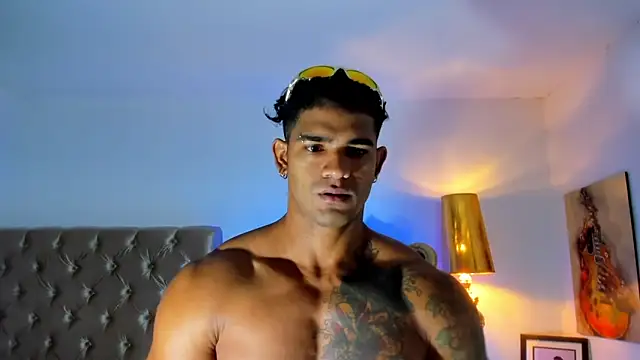 Snapshot of antonio__444 chatting on 04-18-26, 08:05 antonio 444 online show from 04-18-26, 08:05
