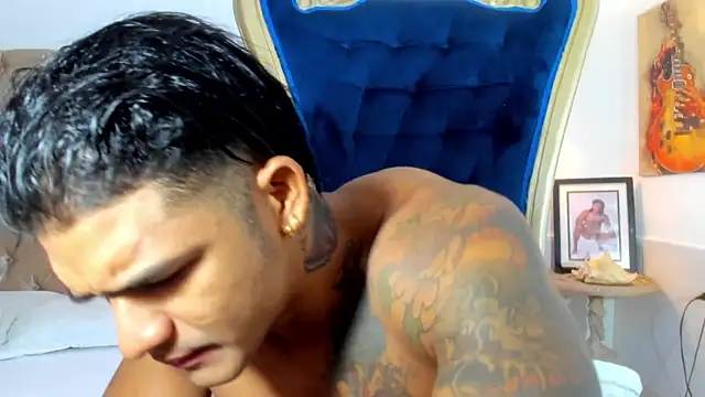 antonio  444 online show from 11-28-25, 11:32