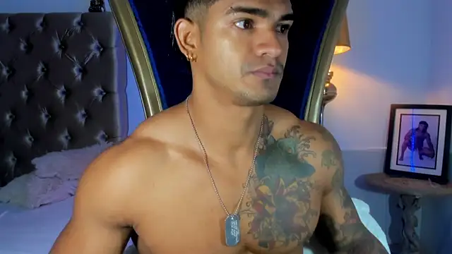 antonio  444 online show from 10-03-25, 11:01