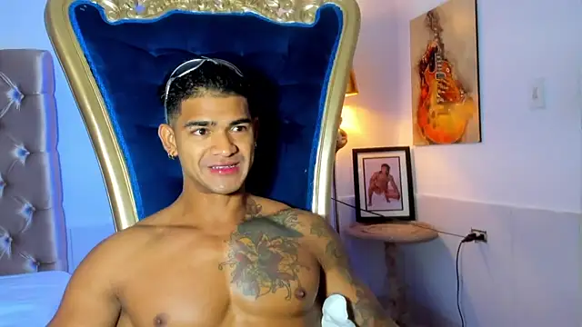 Snapshot of antonio__444 chatting on 02-11-26, 09:53 antonio 444 online show from 02-11-26, 09:53