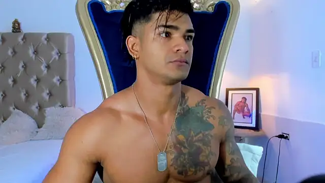 antonio  444 online show from 09-23-25, 11:17