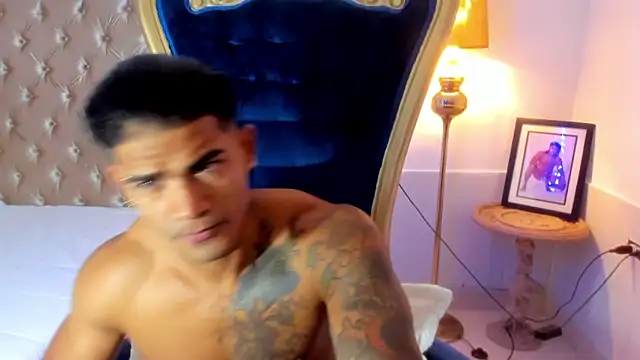 antonio  444 online show from 10-29-25, 11:42