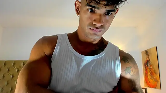 Snapshot of antonio__444 chatting on 07-04-26, 11:53 antonio 444 online show from 07-04-26, 11:53