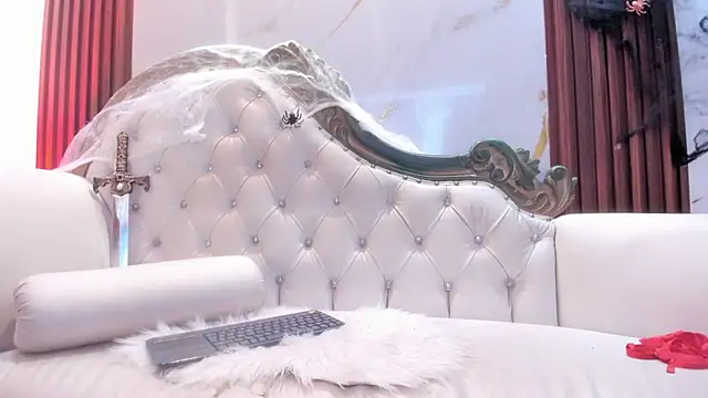 CoralieBronson online show from 10-22-25, 08:41