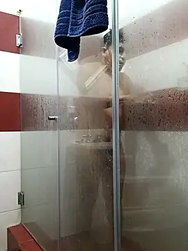 Snapshot of Mark97AE chatting on 11-11-25, 07:30 Mark97AE online show from 11-11-25, 07:30