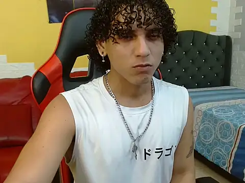 Xfire boy69 online show from 10-04-25, 03:46