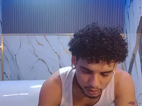 Snapshot of Xfire_boy69 chatting on 02-08-26, 04:05 Xfire boy69 online show from 02-08-26, 04:05