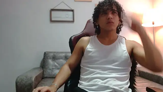 Xfire boy69 online show from 10-11-25, 01:56