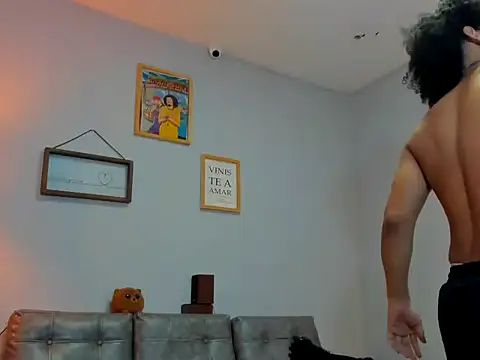 Xfire boy69 online show from 11-08-25, 03:15