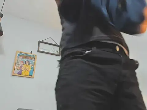 Snapshot of Xfire_boy69 chatting on 02-11-26, 12:54 Xfire boy69 online show from 02-11-26, 12:54