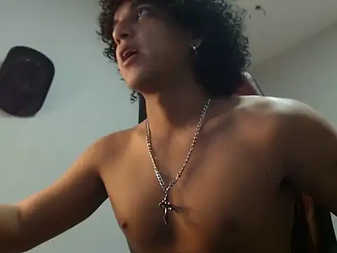 Xfire boy69 online show from 10-10-25, 01:01