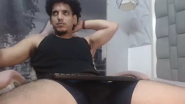 Snapshot of Xfire_boy69 chatting on 03-01-26, 06:52 Xfire boy69 online show from 03-01-26, 06:52