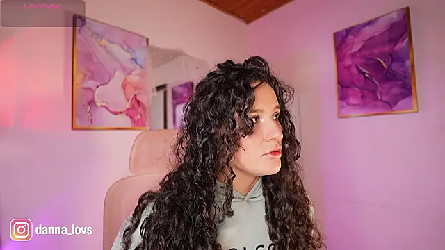 Dannaa Lovs online show from 02-13-26, 02:06