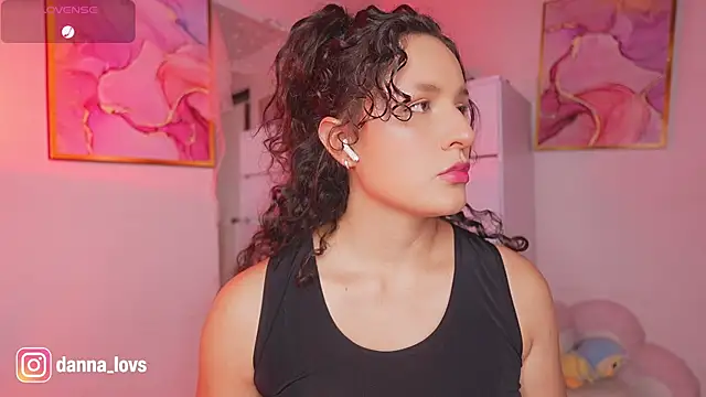 Dannaa Lovs online show from 11-06-25, 05:50