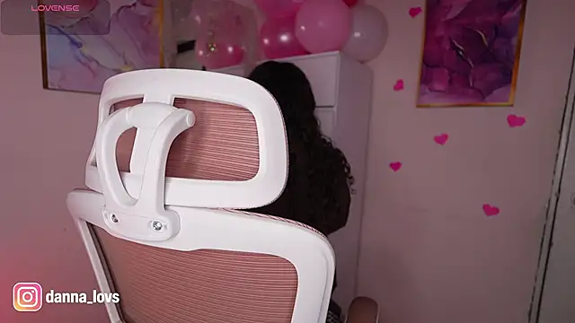 Dannaa Lovs online show from 02-16-26, 02:05