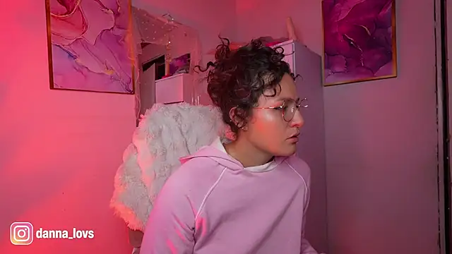 Snapshot of Dannaa_Lovs chatting on 05-15-26, 10:35 Dannaa Lovs online show from 05-15-26, 10:35