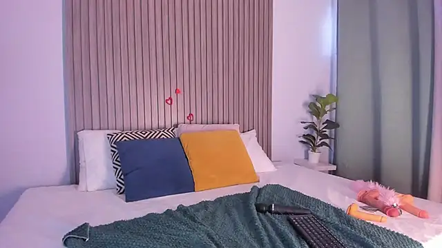 Blue Sixx online show from 09-21-25, 07:41