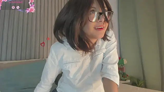 Blue Sixx online show from 12-19-25, 09:17