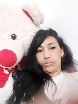 IvyShine7 online show from 10-22-25, 10:19