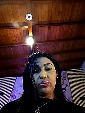 Snapshot of IvyShine7 chatting on 06-21-26, 06:46 IvyShine7 online show from 06-21-26, 06:46