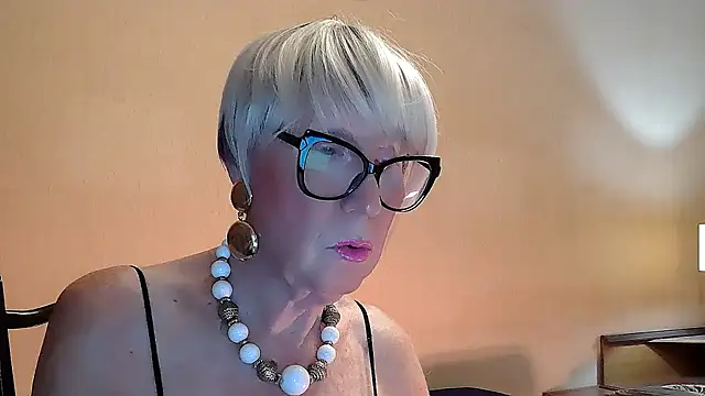 ROBY SWEETHOT online show from 10-04-25, 10:00