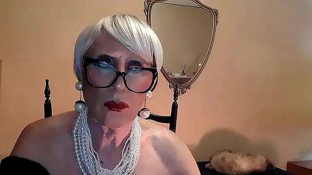 ROBY SWEETHOT online show from 10-10-25, 10:21