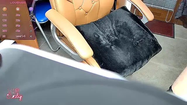 ROBY SWEETHOT online show from 01-10-26, 10:38