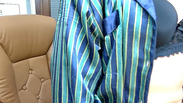 ROBY SWEETHOT online show from 10-22-25, 09:35