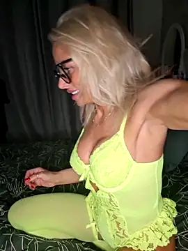 Bellarose xx online show from 04-14-26, 07:08