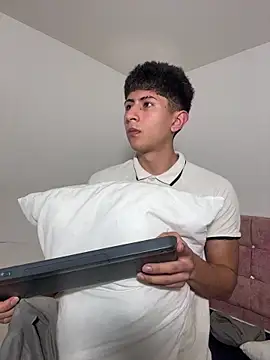 Andy Justgame online show from 01-07-26, 03:44