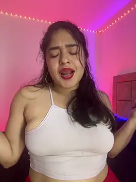 EmilyNoir1 online show from 02-07-26, 12:51