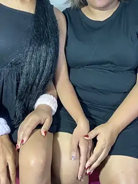 Snapshot of chandiqueen chatting on 03-04-26, 11:40 chandiqueen online show from 03-04-26, 11:40