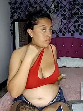 Snapshot of Sophie-Hot- chatting on 03-14-26, 10:10 Sophie-Hot- online show from 03-14-26, 10:10